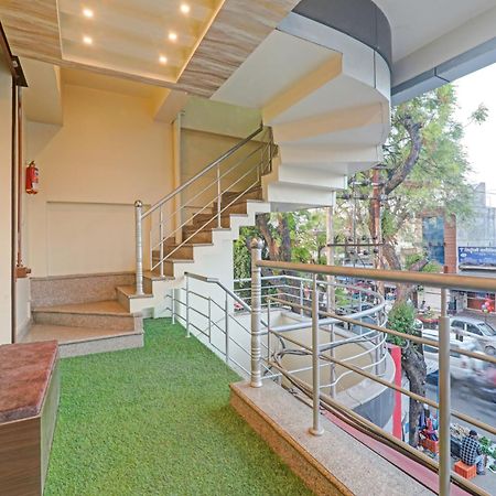 Hotel O The Ashiyana Inn 勒克瑙 外观 照片