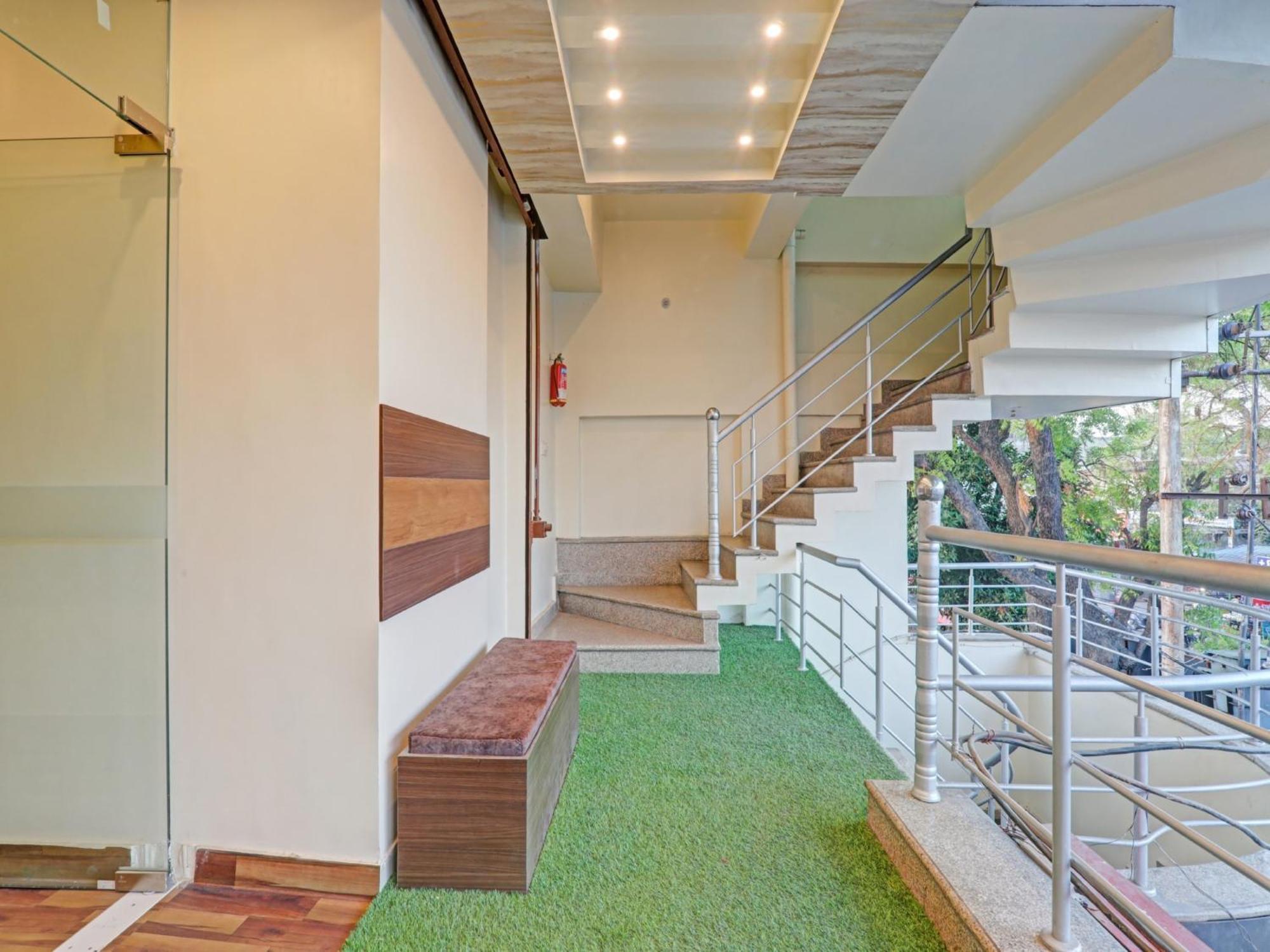Hotel O The Ashiyana Inn 勒克瑙 外观 照片